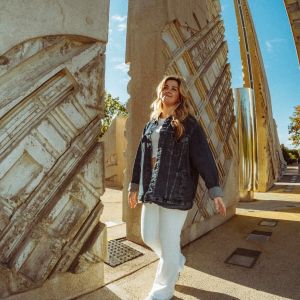 come se dices, sign at VERVE? 

sign now and get $500