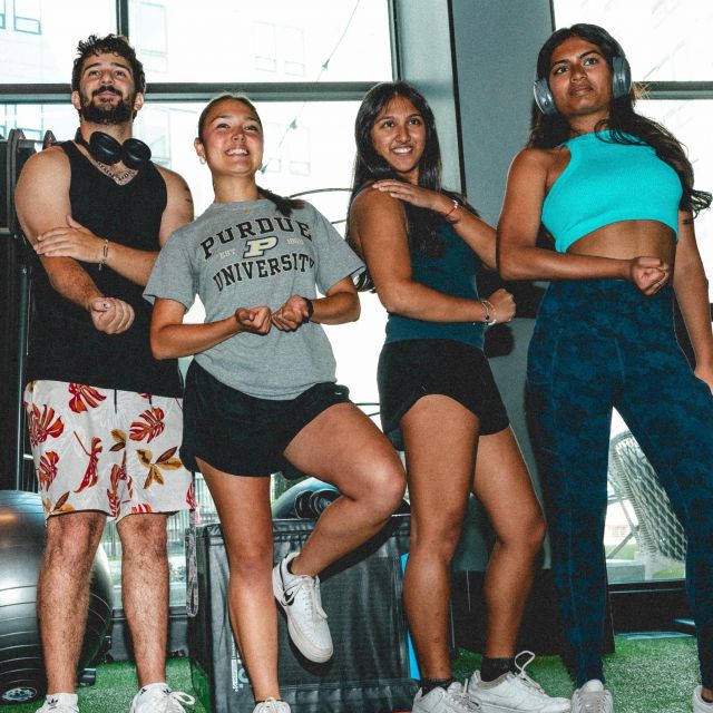 Need a place for you and your friends to live? Ask about our new group rates and save $$ when you sign with a group of friends during October!! ✨

Don’t wait. Start your application today 🥳
