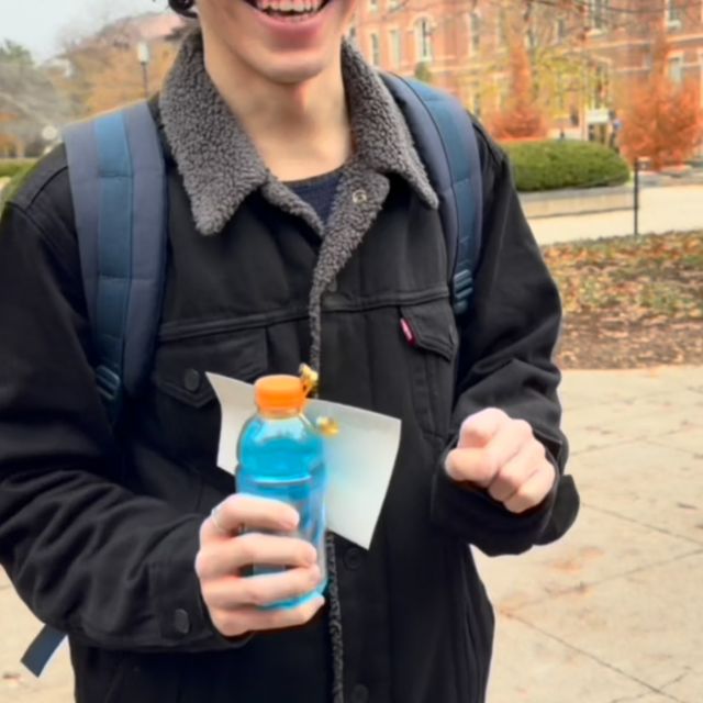 Purdue students got moves? 

Having future residents “boogie for a bubblr” @drinkbubblr